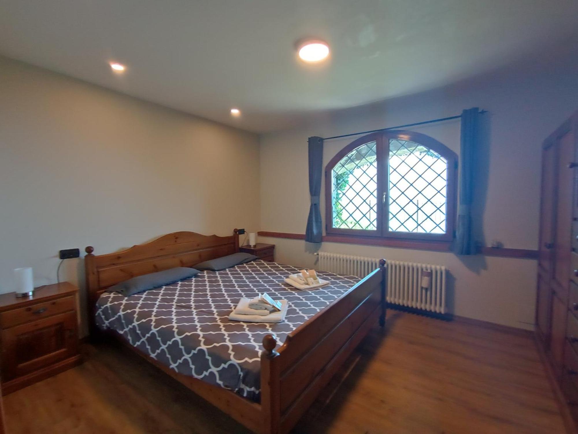 Villa Valuri Vista Magnifica Sul Lago Di Como Appartamento Piano Terra Vercana Extérieur photo
